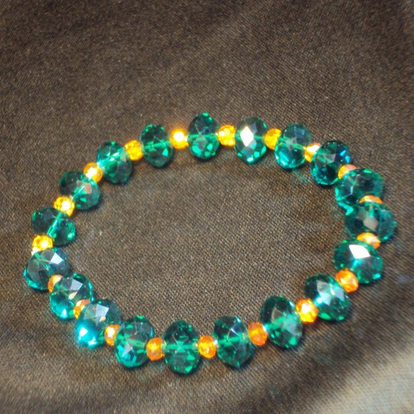 Austrian Crystal Stretch Bracelet - Picture 1 of 7